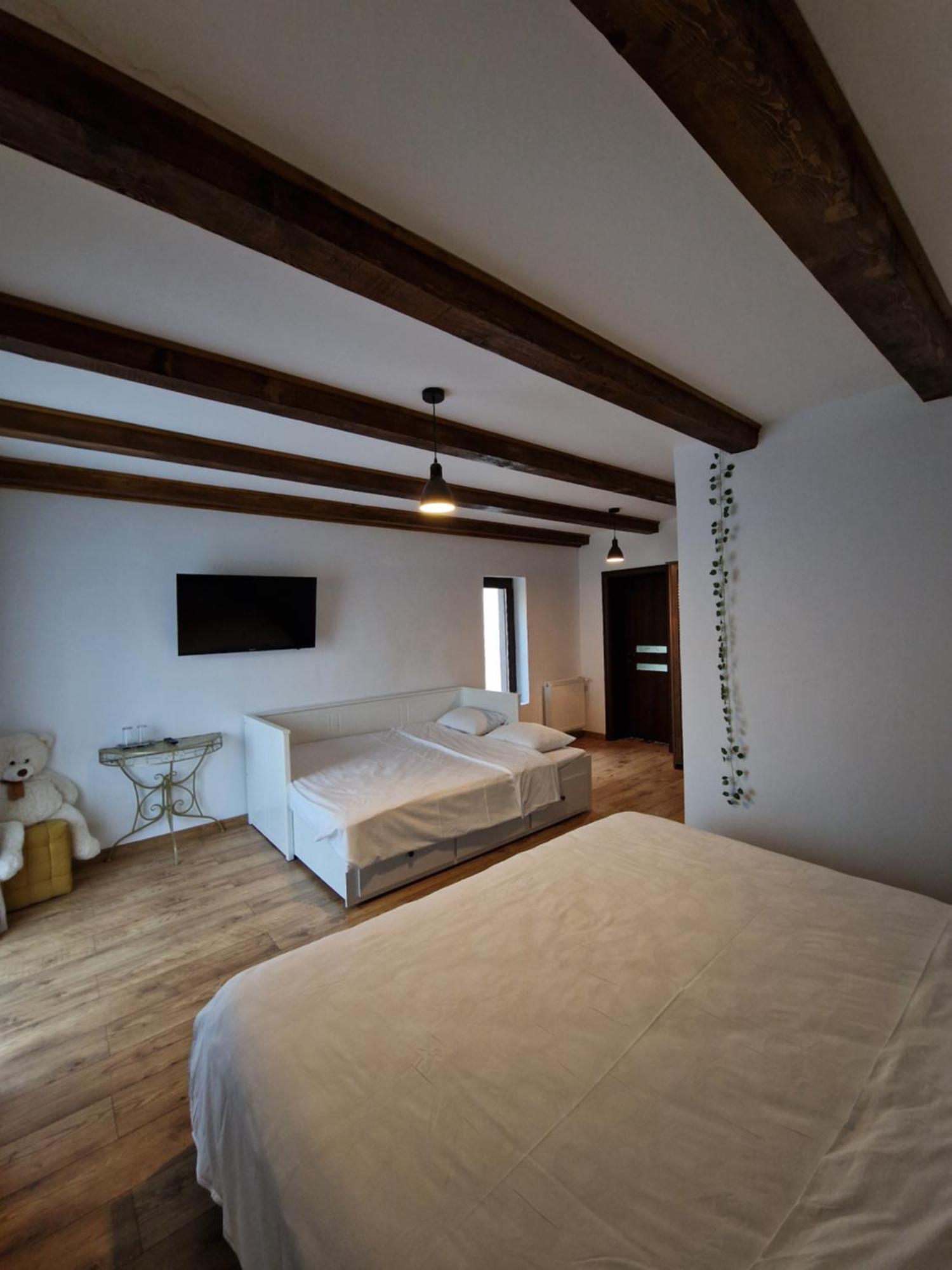 Cabana Din Padure Otel Porumbacu de Sus Oda fotoğraf
